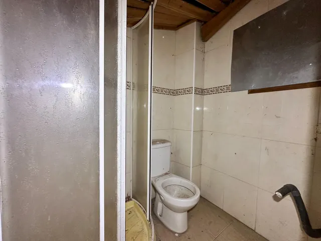 SE VENDE CASA ADOSADA EN BERGA — 26