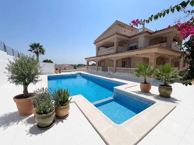 Espléndido Chalet en Balcón de Montroy "380.000 €"
