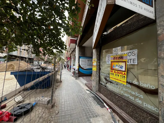 Local comercial 525m² en alquiler - Delicias