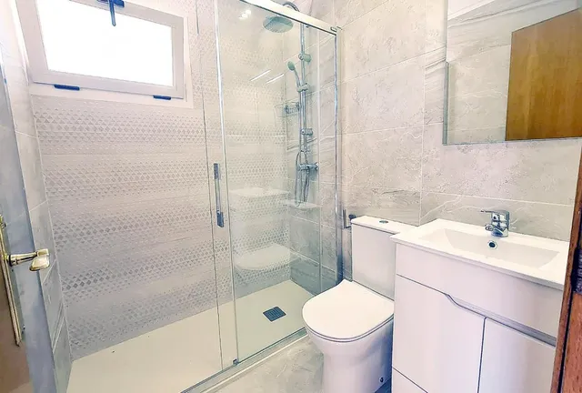 EN ALQUILER ÚLTIMAS habitaciones PARA ESTUDIANTES EN CHALET DE VILLANUEVA DE LA CAÑADA (MADRID). — 4