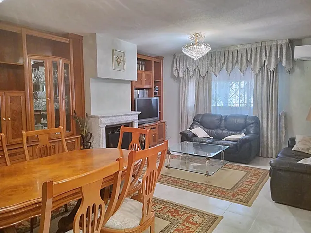 Esta casa no trata sólo de metros cuadrados.... ¡ ES EL GRAN ESCENARIO DE TU VIDA ! — 26