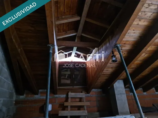 ¡Oportunidad única! Espectacular casa rural tradicional  con huerto de regadío y vistas a la montaña. — 40