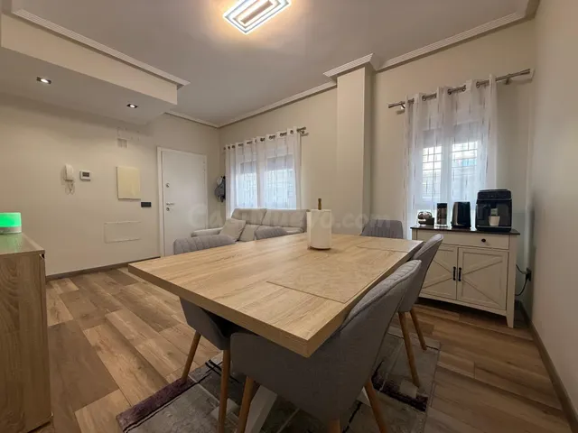 Planta baja lista para entrar a vivir con patio en El Altet  - foto 3