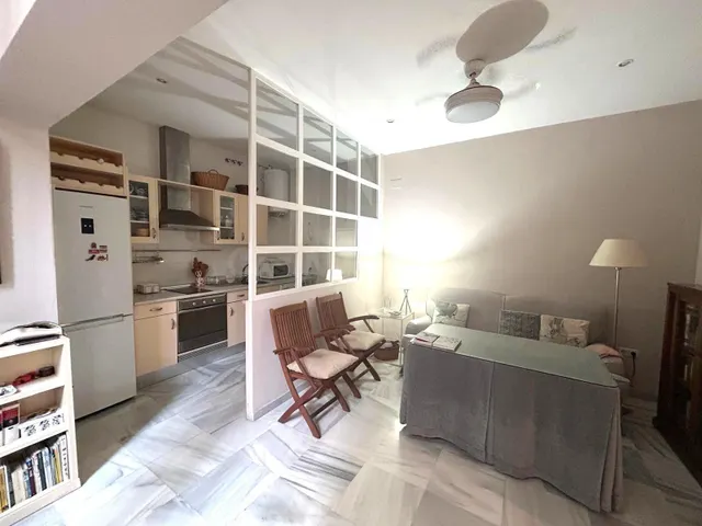 Apartamento 1 habitación 53m² en alquiler - Encarnación-Las  - foto 2