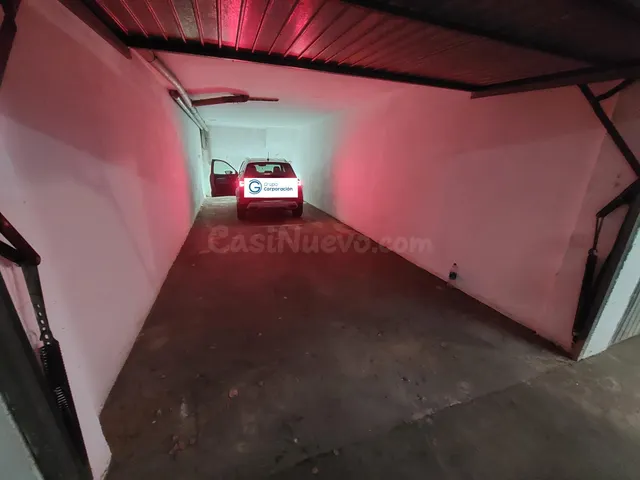 Garaje de 42 metros en primera linea zona Las Marinas - foto 4