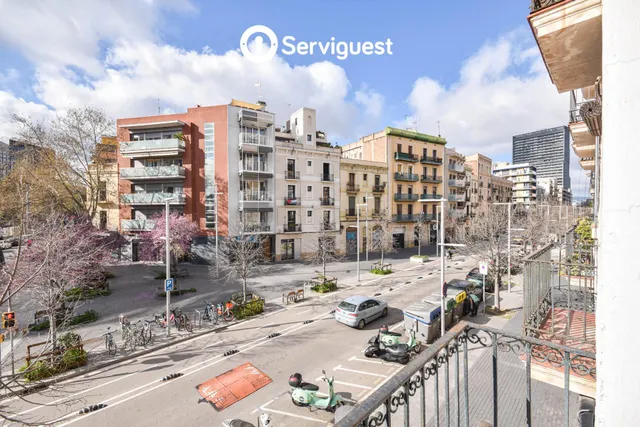 Piso 2 habitaciones 85m² en alquiler - El Poblenou — 25