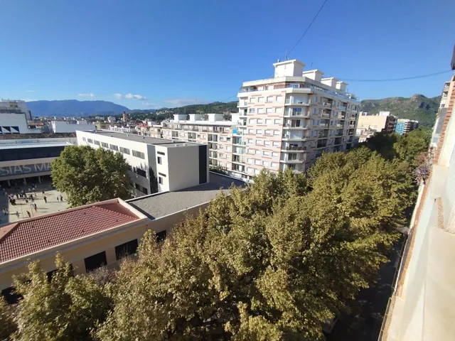 Se vende piso en el centro de gandía — 26
