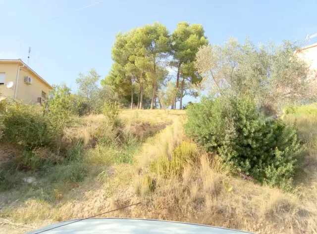 TERRENO CON ESTUPENDAS VISTAS EN ESPARRAGUERA A 30' DE BARCELONA — 6