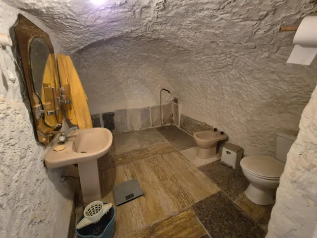Se vende campo cueva en Petrer — 17