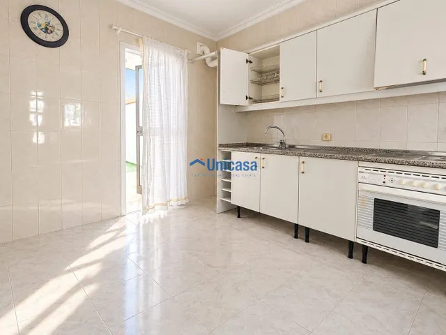 119 m2 con terraza y patio · 3 dormitorios · a reformar — 8