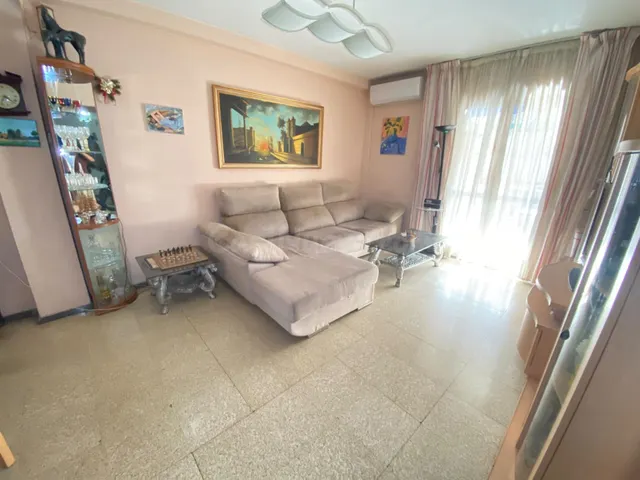 Piso 4 habitaciones 126m² en venta - Av. Barcelona - Viñuela - Rescatado — 5