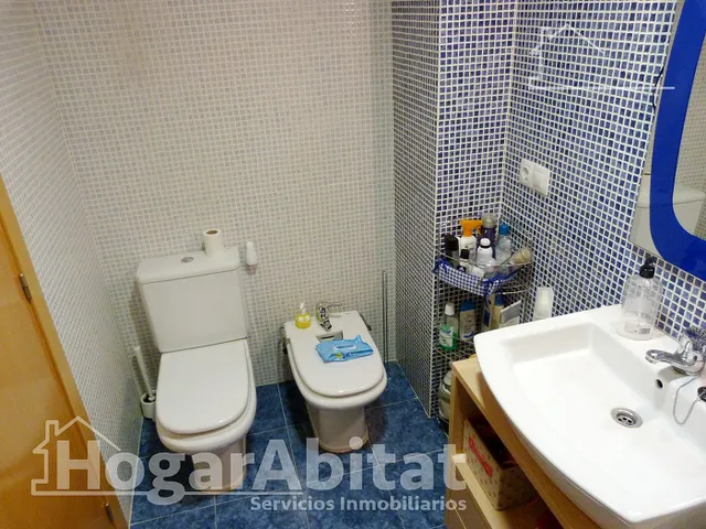 ¡Al lado mismo de la playa! Seminuevo con piscina, terraza y garaje — 34