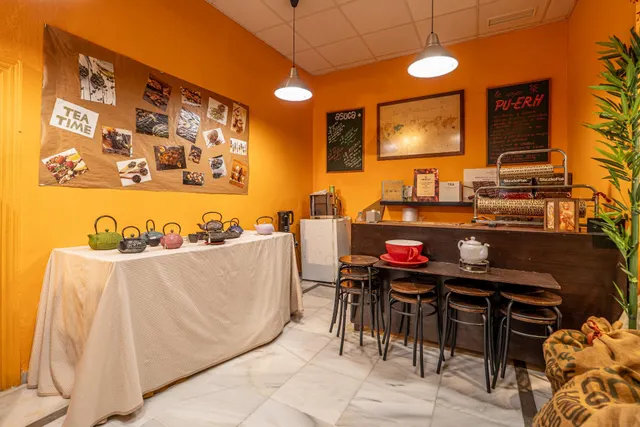 SE TRASPASA TIENDA ESPECIALIZADA EN TÉ, CAFÉ Y CHOCOLATE — 27