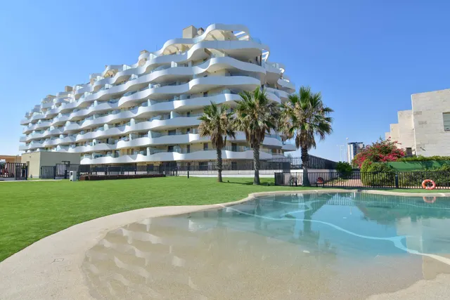 ALQUILER TEMPORAL EN LA PLAYA DEL PUIG — 39