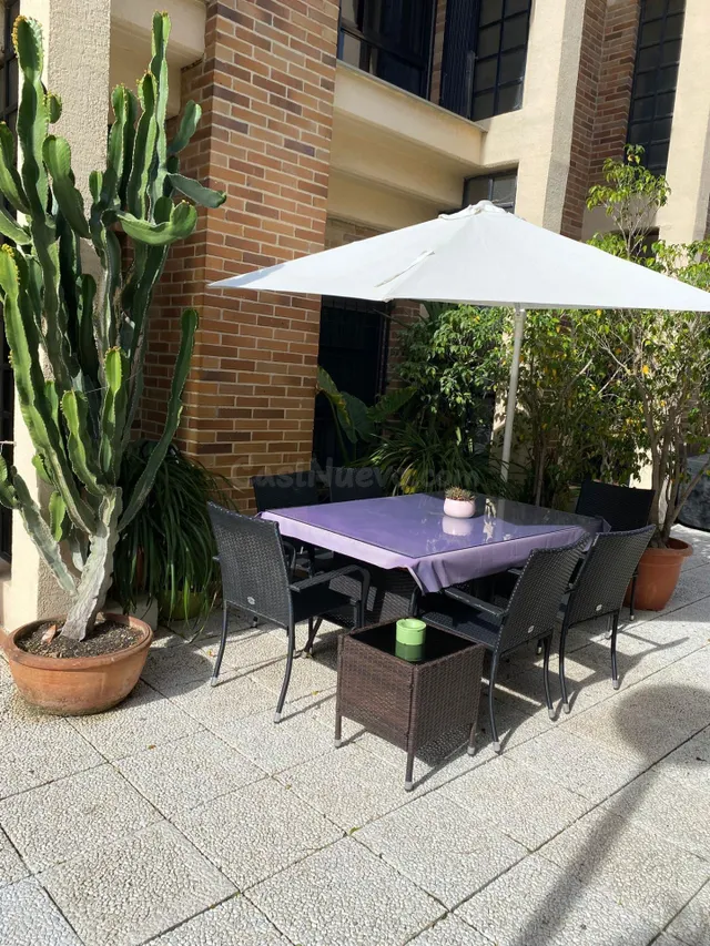 Espectacular adosado con buhardilla , apartamento independie - foto 5