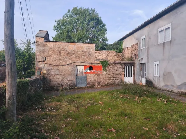 SE VENDE CASA AMPLIA CON TERRENO CERRADO CERCA DE PUEBLA DE  - foto 4