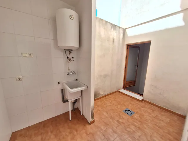 Adosado de esquina nunca habitado en Pinoso | 4 dormitorios, 2 baños y garaje — 15