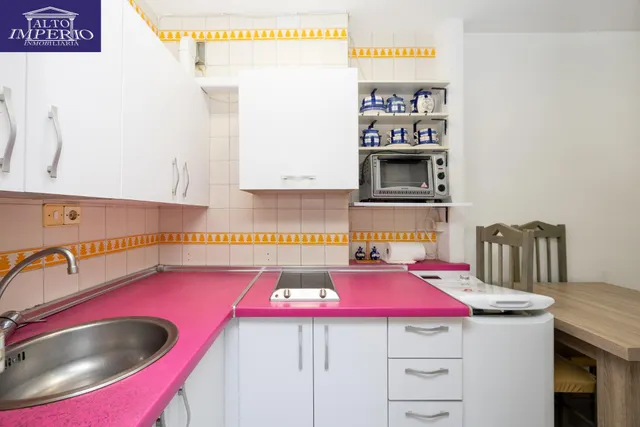PISO DE 1 DORMITORIO CON TERRAZA Y EXCELENTE UBICACIÓN JUNTO AL MERCADONA — 13