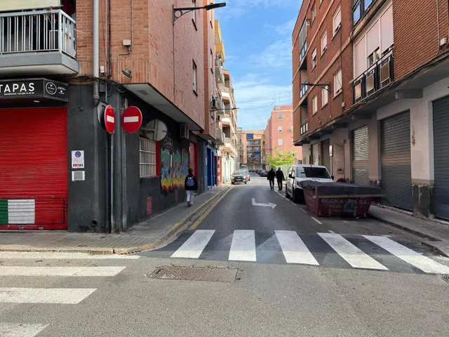 21 Inmobiliarias vende local para poder reformar a tu gusto cerca de la avenida principal — 2
