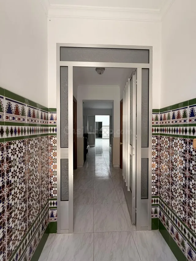 Amplia Casa en La Merced: Ideal para Familias o Inversores - foto 2