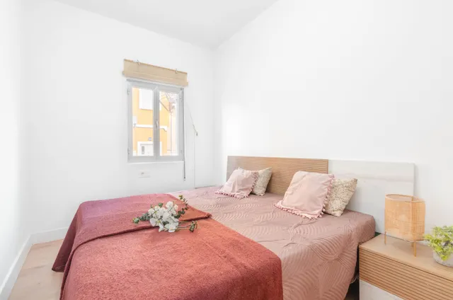 Bajo reformado con terraza privada de 30 m2 orientada al sur en Avilés — 19