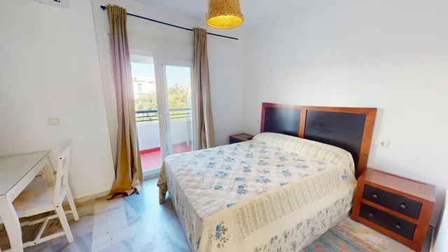 Alquiler de temporada zona Castillo de Fuengirola – A 100 metros de la playa y con vistas al mar — 10