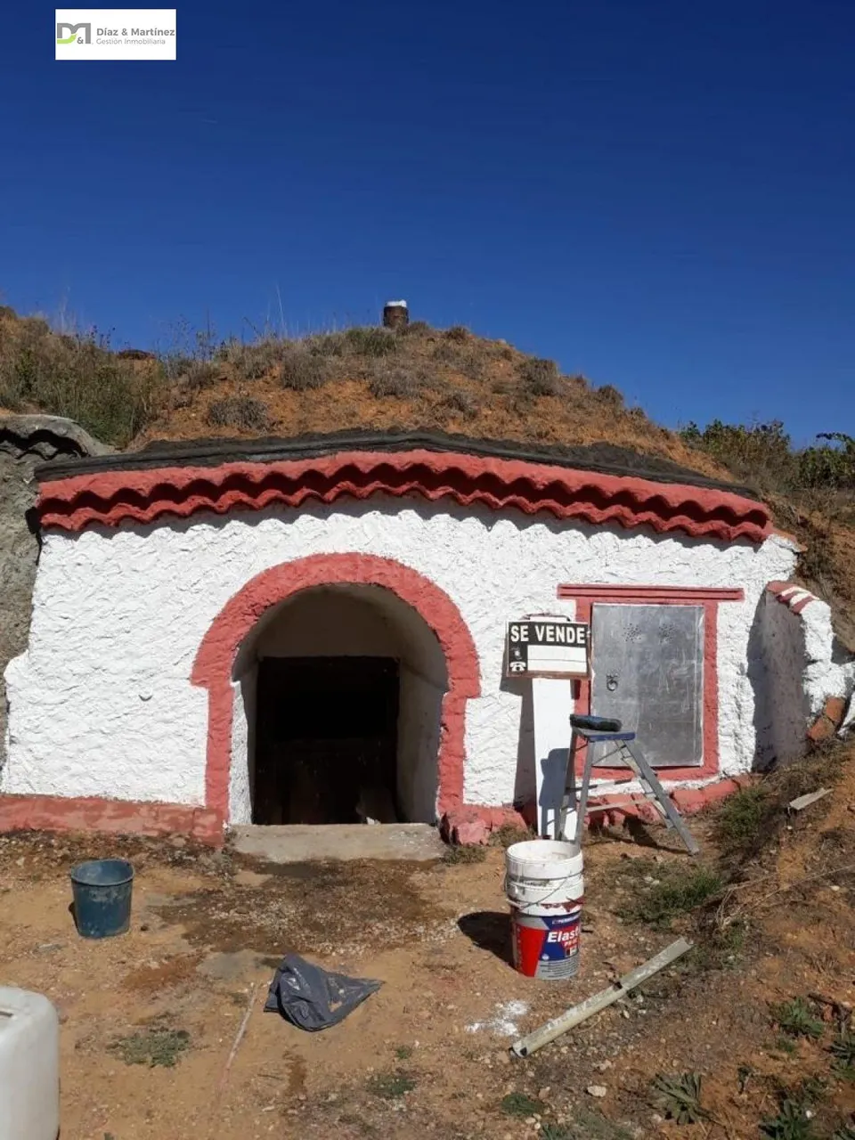BODEGA EN GRULLEROS