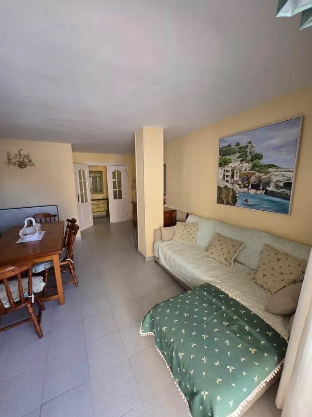 MAGNIFICA VIVIENDA EN PRIMERA LINEA DE PLAYA Y CON PISCINA COMUNITARIA, IDEAL PARA VIVIR TODO EL AÑO — 8