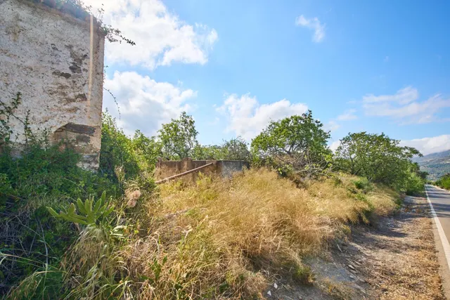 Gran Oportunidad en el Valle de Lecrín: Finca Rústica de 61. - foto 3
