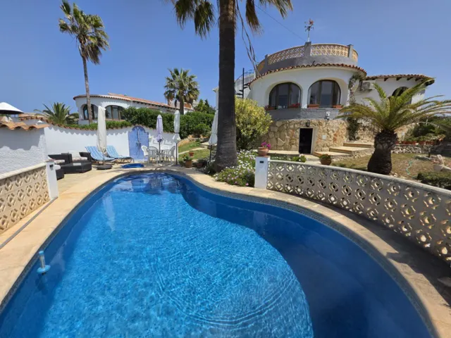 Encantadora villa en la prestigiosa zona de Balcón al Mar, Jávea — 49