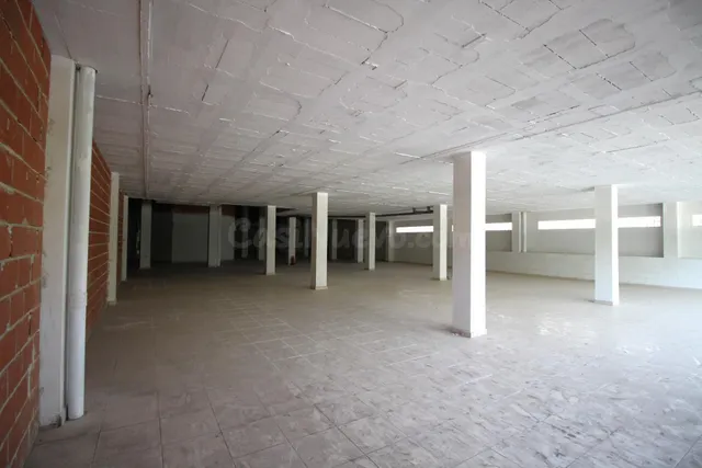 Local Comercial en Alquiler: Espacio Ideal para tu Negocio - foto 5