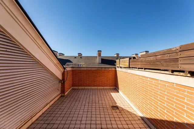 Chalet Adosado en Pozuelo De Alarcón — 39