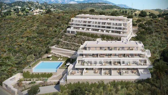 PRIMERA PLANTA, ORIENTACIÓN SUR Y VISTAS AL MAR, CERCA DE LA PLAYA. — 16