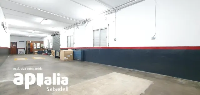 CASA CANTONERA REFORMADA CON LOCAL-GARAJE EN LA CREU DE BARBERA — 28