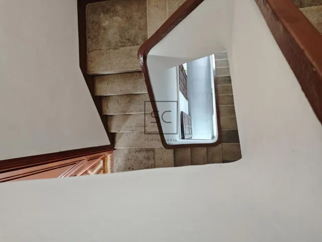 Casa con jardín y garaje en Porta Nova, Ferrol — 23