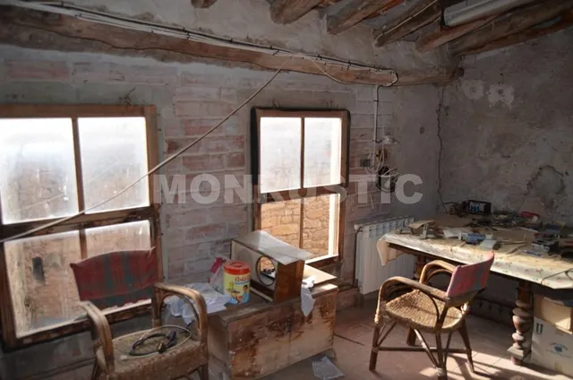 CASA DE PUEBLO  EN VENTA DE 364M2 EN EL VILOSELL — 42