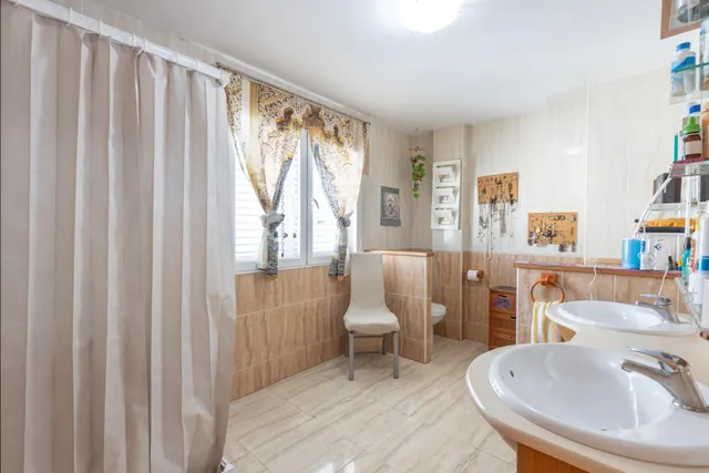 Chalet 6 habitaciones 350m² en venta - Sierra de huetor y la alfaguara — 25