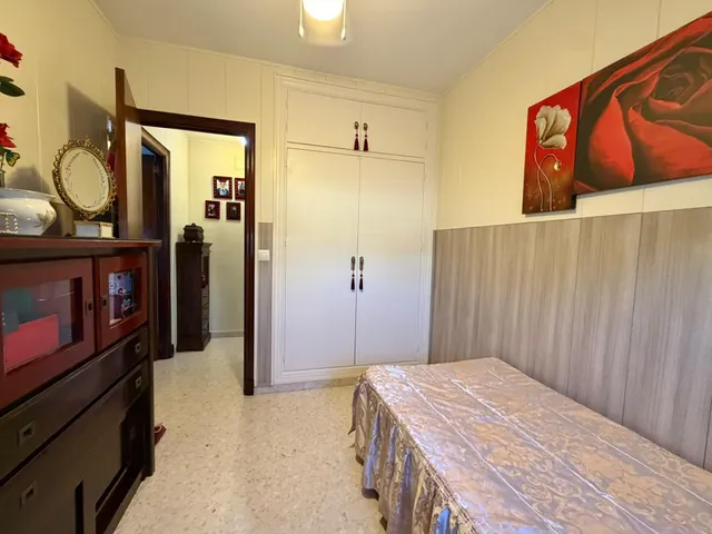 Ideal piso en puertas del sur, en urbanización privada con piscina — 8