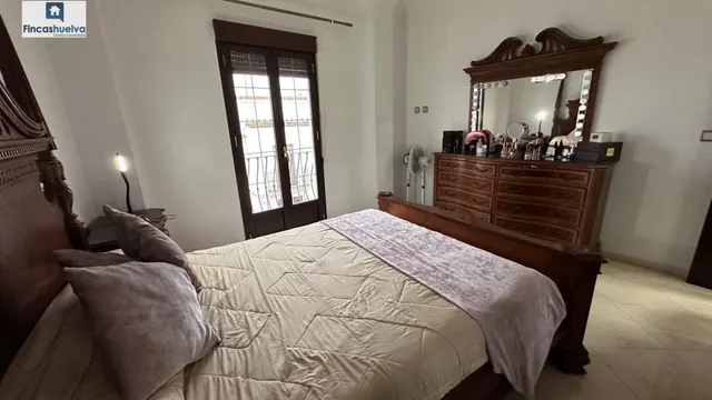 DOS LUJOSAS VIVIENDAS EN VENTA EN MOGUER (HUELVA) — 45