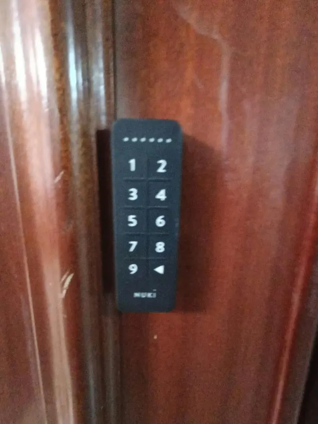 Piso de 4 dormitorios con licencia turística en La Luz, Málaga — 18