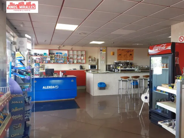 GASOLINERA CON PARCELA, CASA  RESTAURANTE EN MONFORTE DEL CID — 11