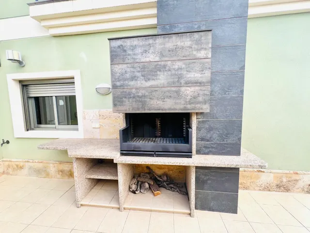 Chalet urbano con piscina en Elche, zona Torreta-Portalada. — 34