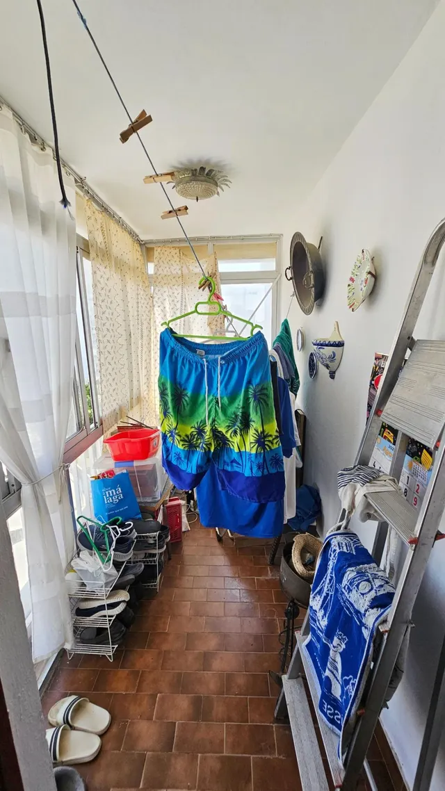 APARTAMENTO DE 2 DORMITORIOS A 100 MTS DE LA PLAYA EN BENALMÁDENA — 12