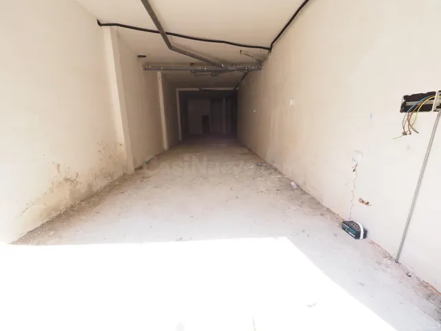 SE VENDE LOCAL COMERCIAL EN TERRASSA, ZONA ESPORTIVA - foto 4