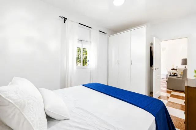 Chalet con amplia parcela en El Sotillo — 29