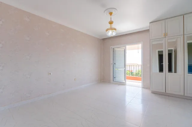 VIVIENDA INDEPENDIENTE EN BCO HONDO — 27