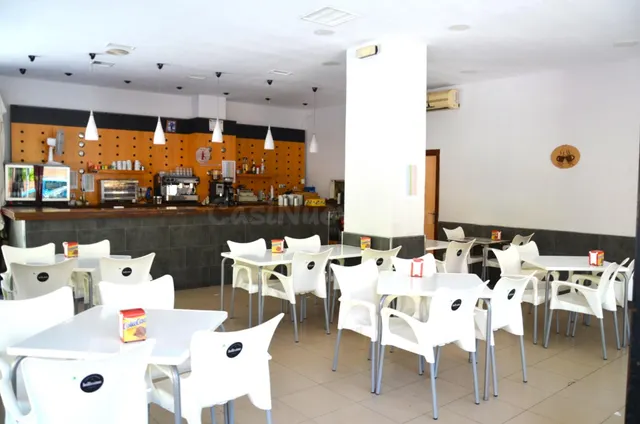 ¡OPORTUNIDAD! LOCAL CAFETERIA EN VENTA EN ZONA VISTALEGRE - foto 4