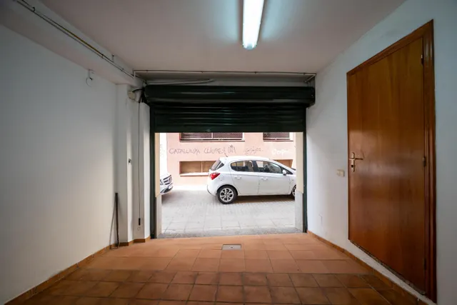 #  ¡Casa con encanto a solo 100 metros del mar en el Centre-Marítim de Mataró! — 6
