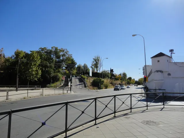 ATICO PARA 4 ESTUDIANTES , VISTAS PANORÁMICAS ZONA MUY TRANQ