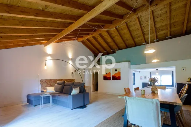 CASA REFORMADA CON TERRENO EN ENTORNO NATURAL PRIVILEGIADO – - foto 4